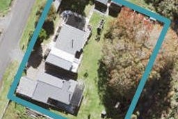 16 Anzac Valley Road, Waitakere, Auckland