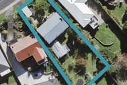 19 Tiroroa Avenue, Te Atatu South, Auckland