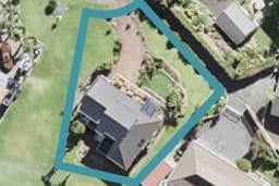 18 Higham Ferrers Place, Red Beach, Red Beach