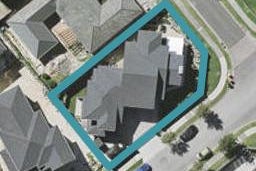 5 Rathmullen Place, Pinehill, Auckland