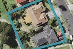1/37 Pinewood Grove, Botany Downs, Auckland