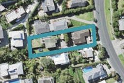 1/298 Beach Road, Campbells Bay, Auckland