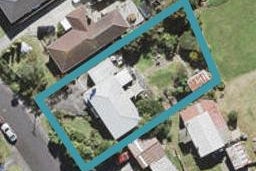 1 Sheehan Road, Te Atatu South, Auckland