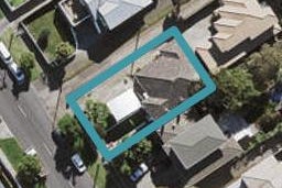 8A Hayr Road, Three Kings, Auckland