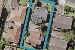 2/27 Sunderlands Road, Half Moon Bay, Auckland