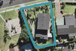 1 Portsea Place, Chatswood, Auckland