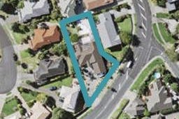7 Somerville Road, Shelly Park, Auckland