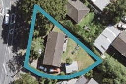 4 Forest Hill Road, Henderson, Auckland