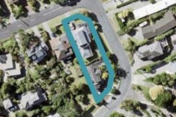 2/102 Churchill Road, Rothesay Bay, Auckland