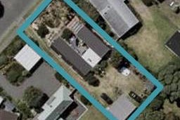 86 Field Way, Waikanae Beach, Waikanae