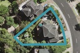 18 Woodfern Crescent, Titirangi, Auckland