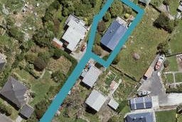 1B Raymond Street, Bluff