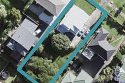 976 East Coast Road, Northcross, Auckland