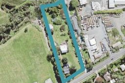 11 Bethells Road, Waitakere, Auckland