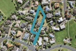 2/17 Bronzewing Terrace, Unsworth Heights, Auckland