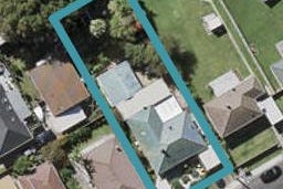 60 Roberts Avenue, Bayswater, Auckland