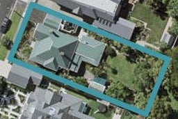 8 Russell Street, Stanley Point, Auckland