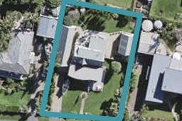 16 The Esplanade, Oneroa, Waiheke Island