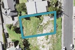 22 Garadice Road, Rothesay Bay, Auckland