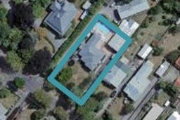 28 Clifton Avenue, Carterton