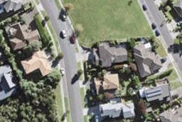 37 Rising Parade, Fairview Heights, Auckland