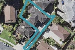 12A Cairngorm Place, Highland Park, Auckland