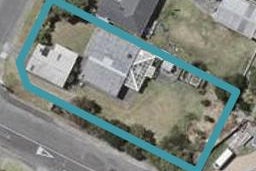 12 Ngaio Street, Otaki Beach, Otaki