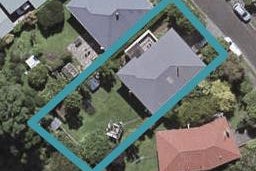 8 Onslow Place, Merrilands, New Plymouth