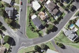 33 Commodore Parry Road, Castor Bay, Auckland