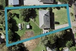 51 Kawiti Avenue, Point England, Auckland