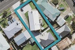 15 Mountain Road, Mangere Bridge, Auckland
