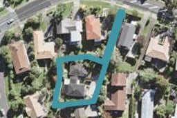 2/238 Glamorgan Drive, Northcross, Auckland