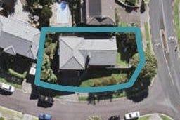 1 Langstone Place, Chatswood, Auckland