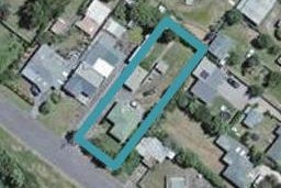 7 Woodward Street West, Featherston