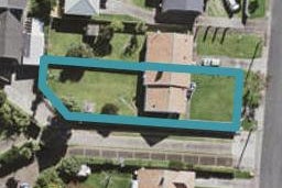 13 Fairfax Avenue, Northcote, Auckland