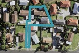 2/13 Taitimu Drive, Weymouth, Auckland