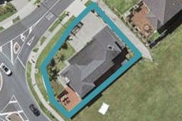 1 Ballymore Drive, Pinehill, Auckland