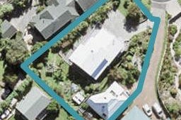 2/9 Gray Crescent, Torbay, Auckland