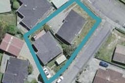 2/2 Cathie Place, Karori, Wellington