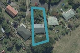 15 Hellyer Street, Macandrew Bay, Dunedin
