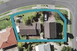 2/37 Galloway Crescent, Farm Cove, Auckland