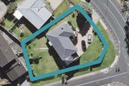 37 Butterworth Drive, Glendene, Auckland