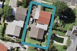 2/63 Butley Drive, Farm Cove, Auckland