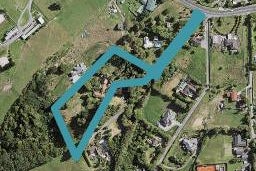 325 Redoubt Rd, Manukau Central, Manukau