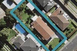 1/17 Evelyn Place, Hillcrest, Auckland