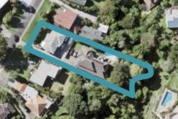 2/21 Luplau Crescent, Howick, Auckland