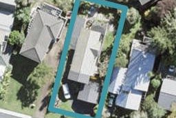 8 John Dee Crescent, Red Beach, Red Beach