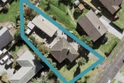 4 Gwendoline Avenue, Te Atatu Peninsula, Auckland