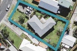 35 Tiroroa Avenue, Te Atatu South, Auckland