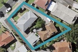 2/49 Meadway, Sunnyhills, Auckland